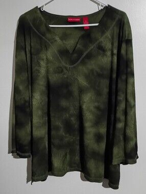 Gloria Vanderbilt Olive Green Tie-Dye Long Sleeve Scoop Neck Top